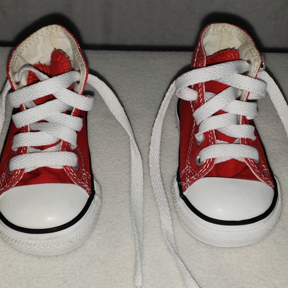 Infants red converse